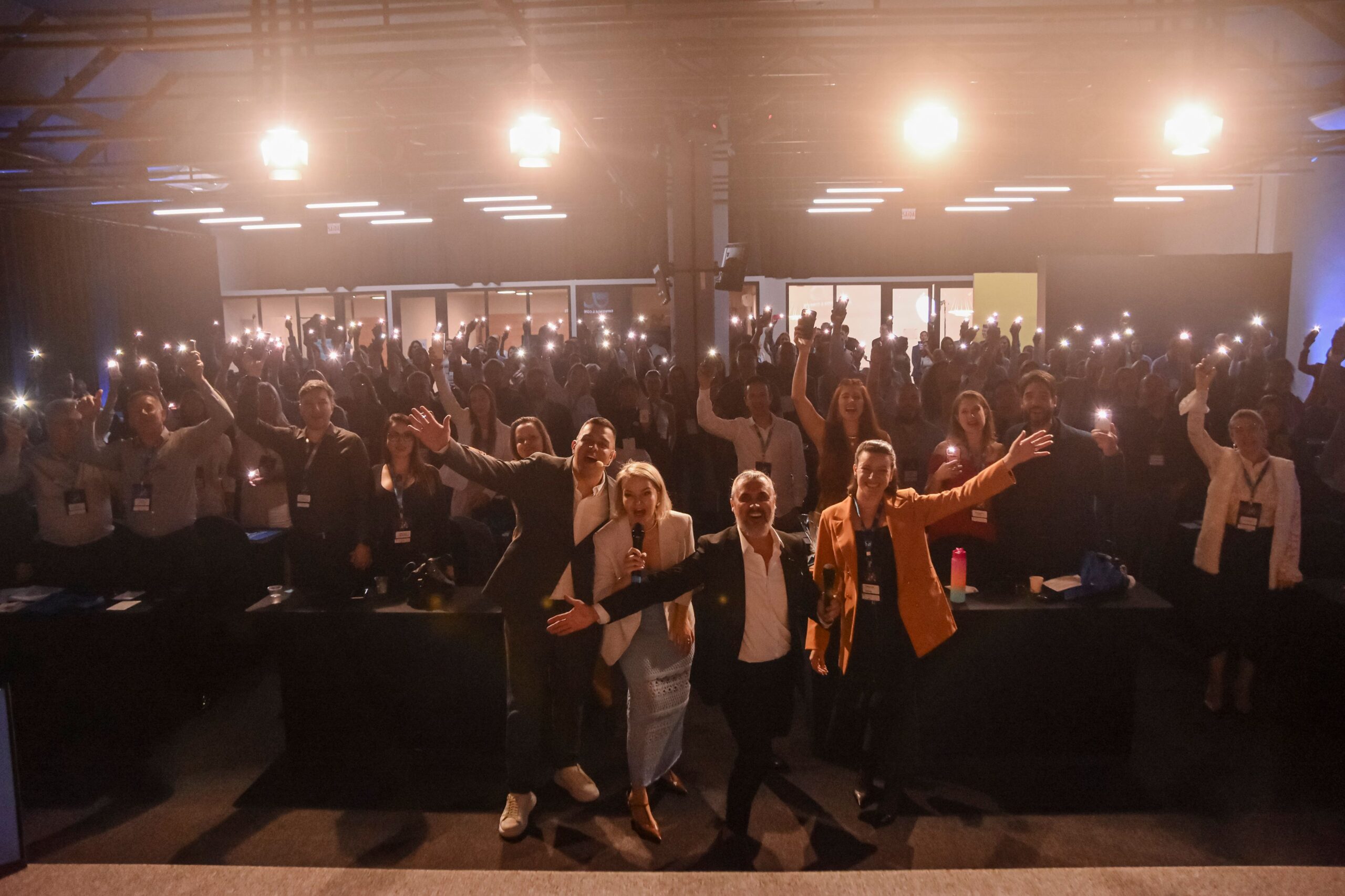 v2_1beede66-8dcd-4cad-9639-ea32c0069f1c (1)