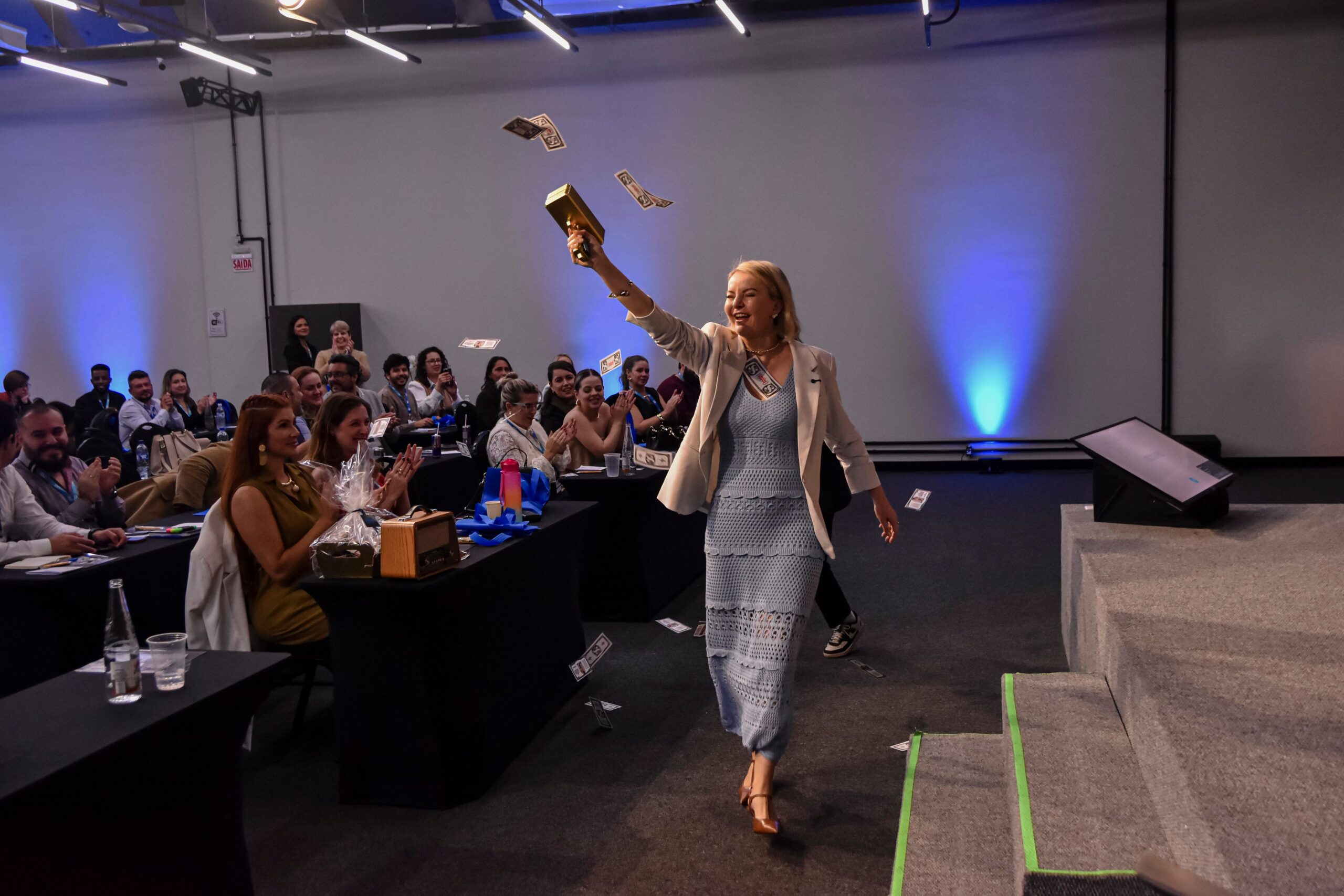 v2_55730ad8-5244-4a72-b02a-e300836f1652 (1)